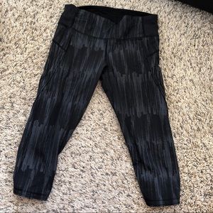 Lululemon Cropped pants